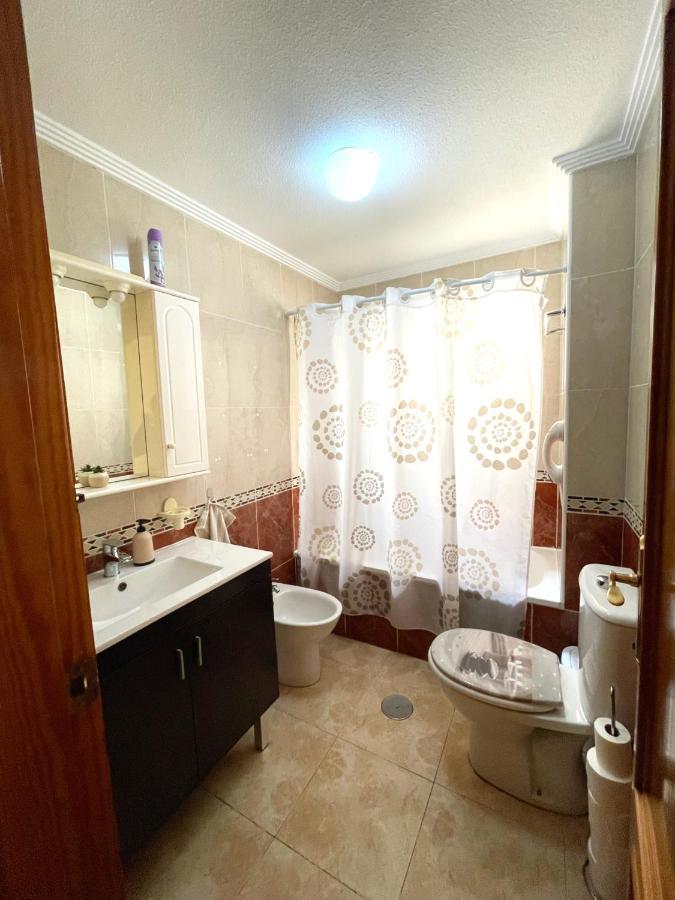 Daniela Apartament Torrevieja Exterior photo
